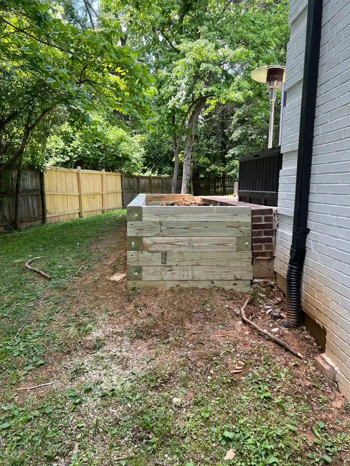 Stone retaining wall installation in Maryland